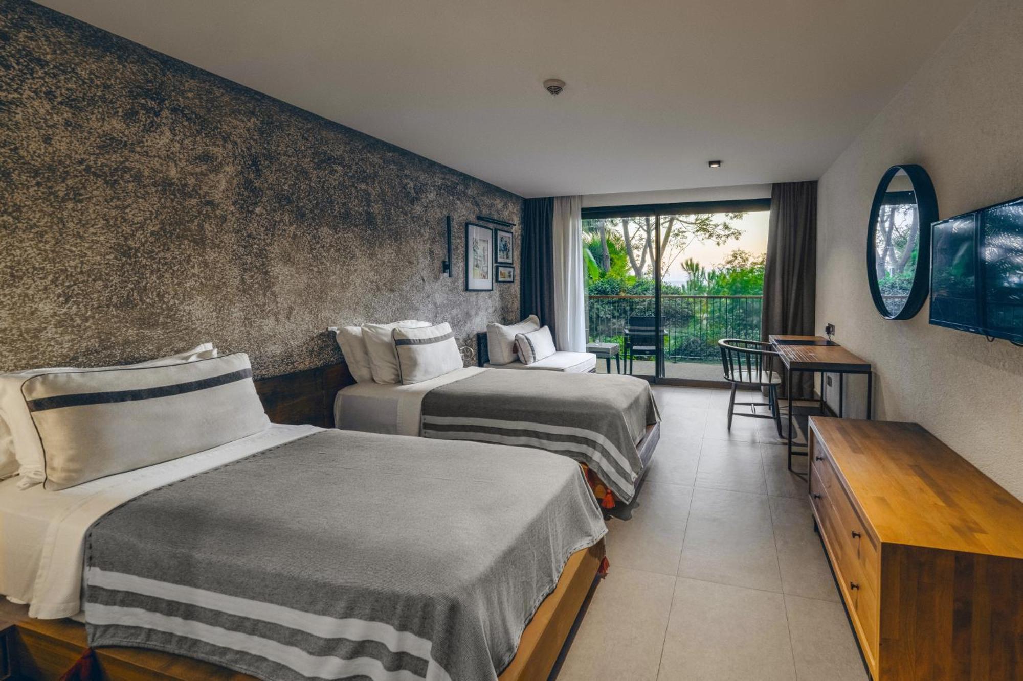 Hotel Club Marvy Özdere Esterno foto